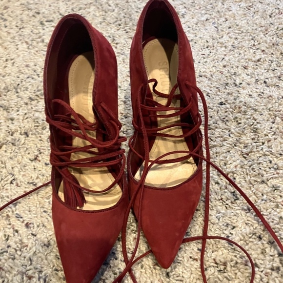 Schutz Women's Shyva Dress Pump Red Wine Suede size 6.5 - Picture 2 of 7